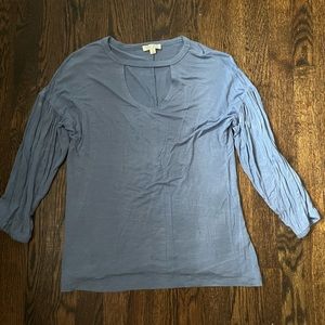 Ultra Flirt blue long sleeve